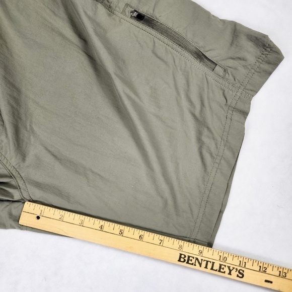 The American Outdoorsman | Nylon Hiking Shorts Water Repellent Elastic Waist XXL - Picture 8 of 9